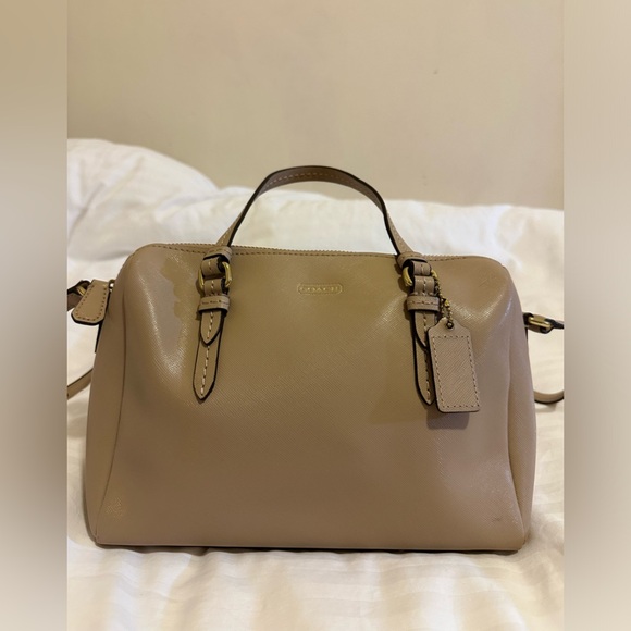 Coach beige purse - Picture 1 of 7